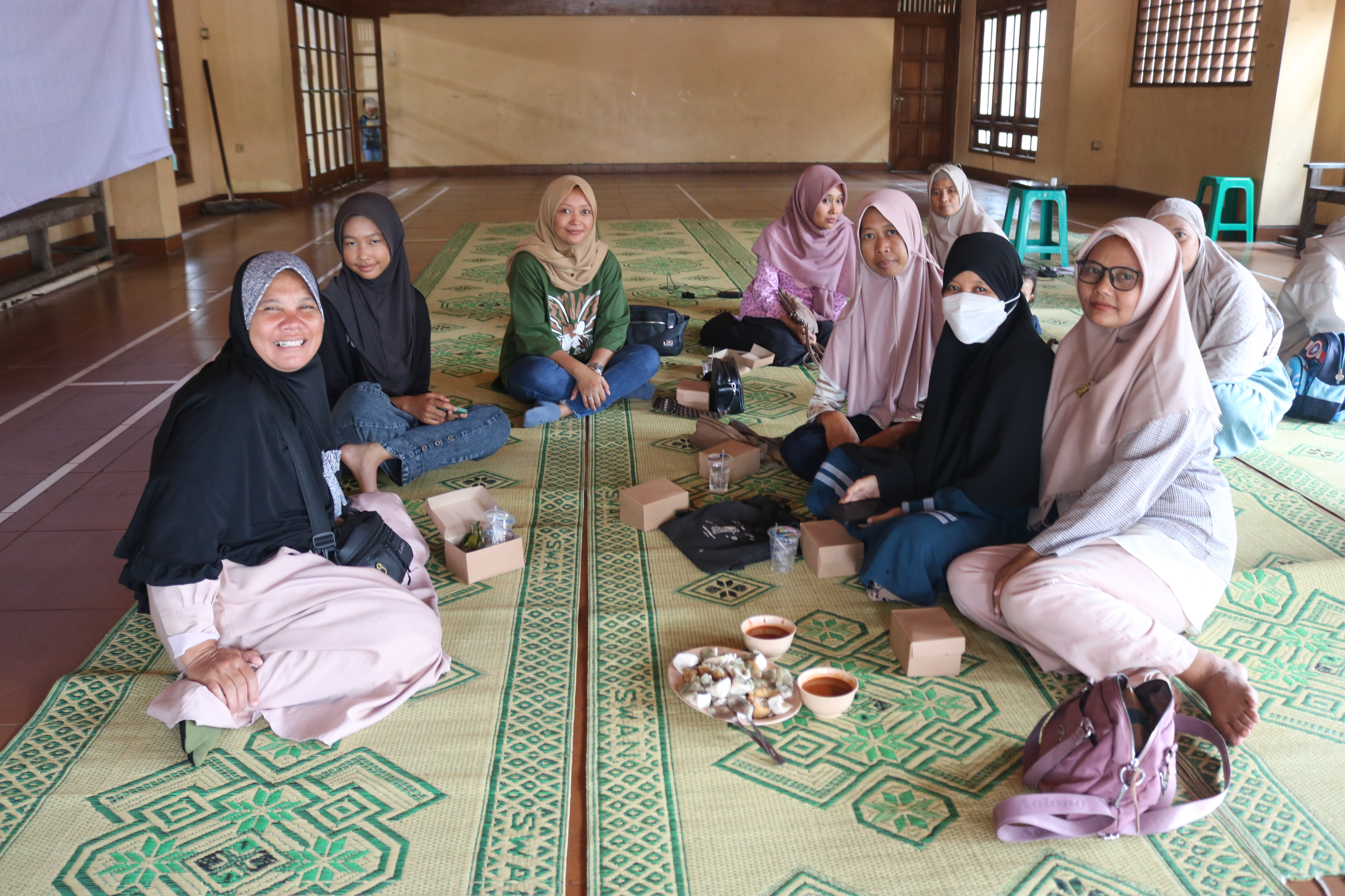 Kelompok Satu Siomay Lele